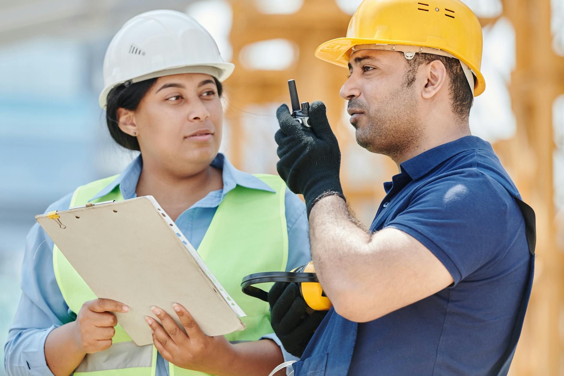 What Are the Duties of a Fresher Safety Officer?