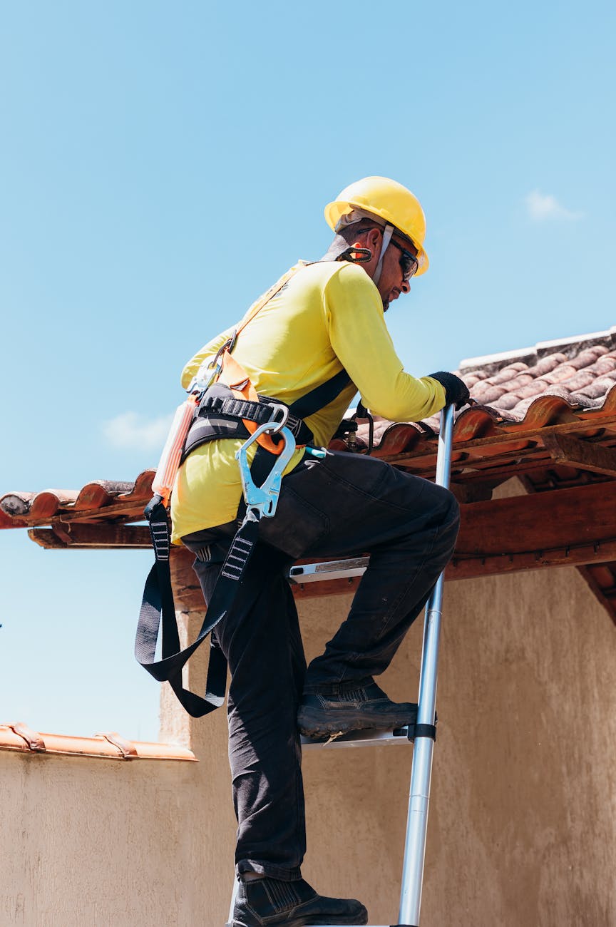 Fall Protection Systems Toolbox Talk (TBT)