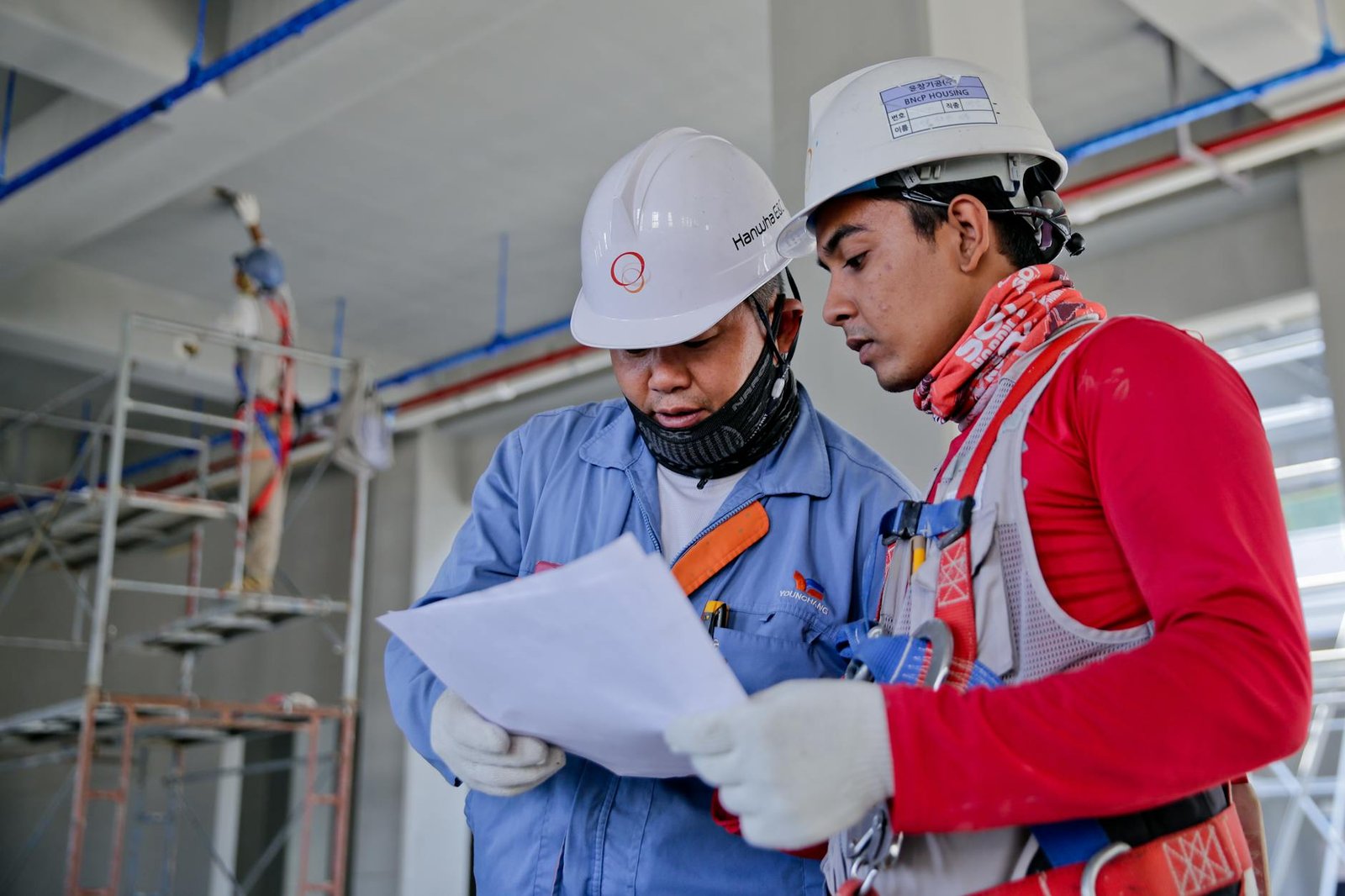 Roles and Duties of a Work Permit Receiver in Oil & Gas Projects